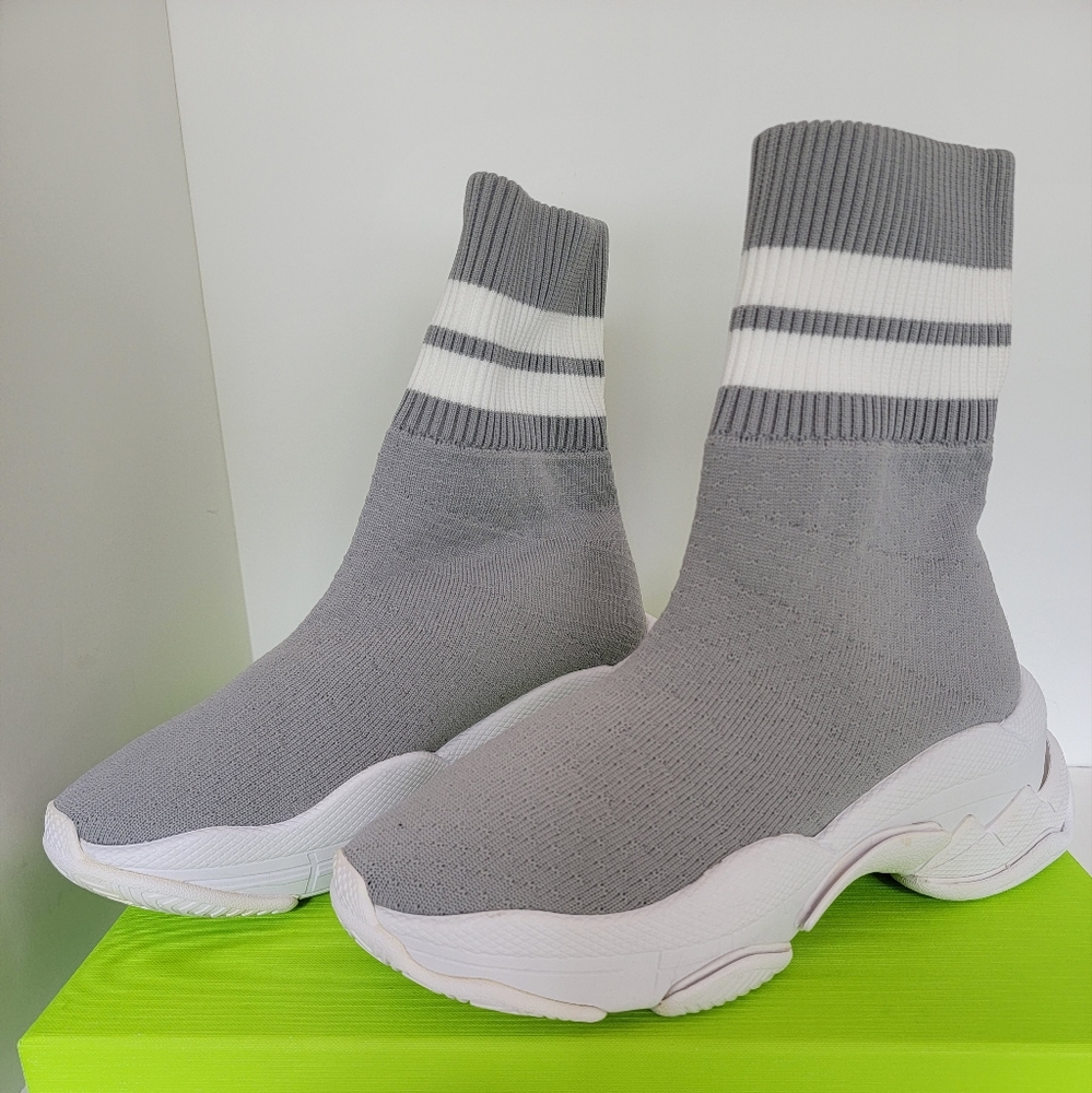 Jeffrey Campbell Tenko White/Gray Stripe Sock Joggers Size 7.5